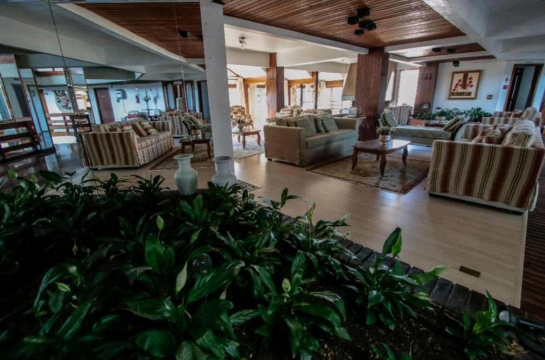 Condominio Residencial Pousada Do Serran0 กรามาโด ภายนอก รูปภาพ